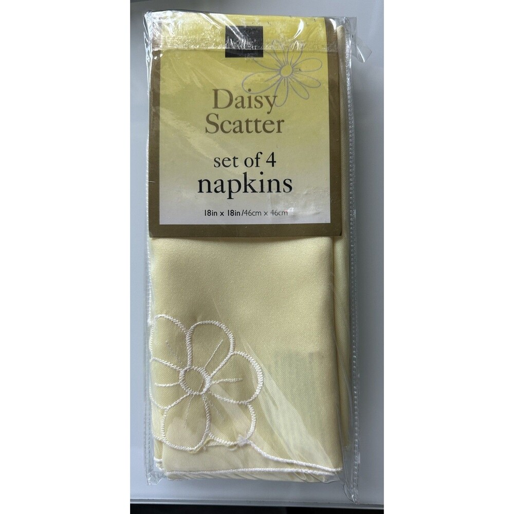 NWT Homewear Yellow Daisy Scatter Cloth Napkins set of 4 18"x18" Spring Easter